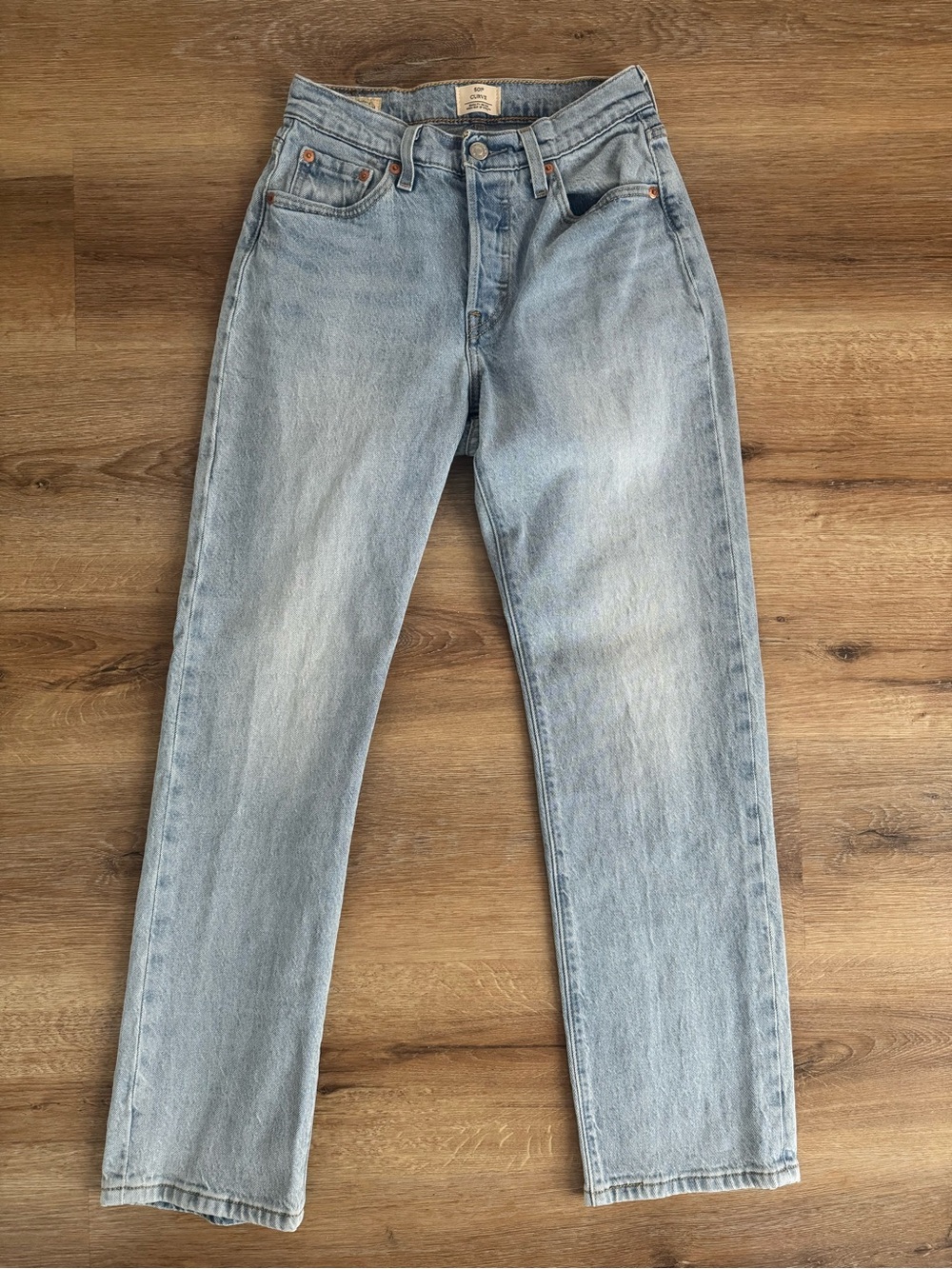 Levi’s 501 curve 26x30 high rise straight jeans